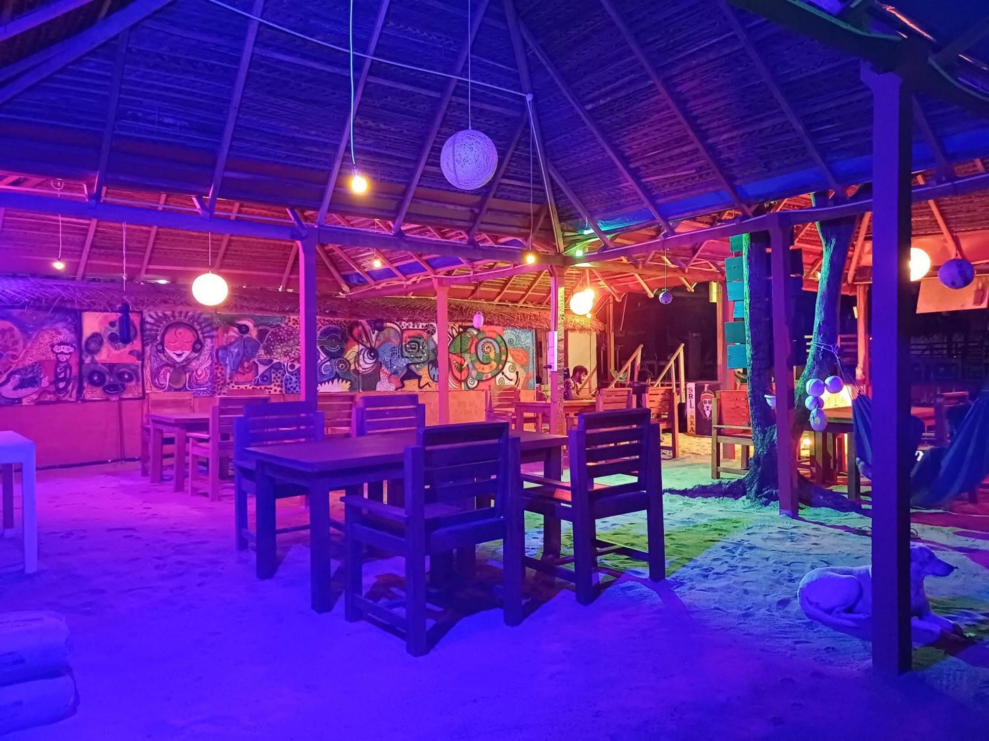 The Beach Lovers 尼拉瓦利 外观 照片
