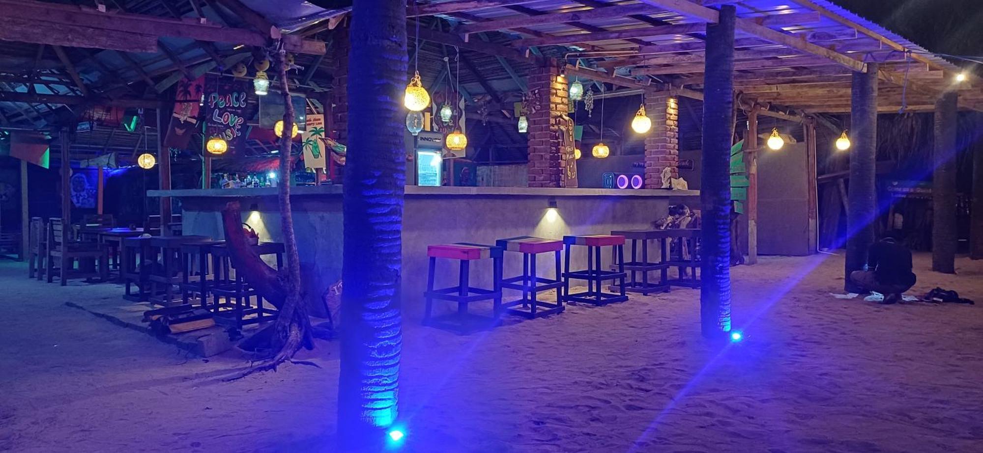 The Beach Lovers 尼拉瓦利 外观 照片