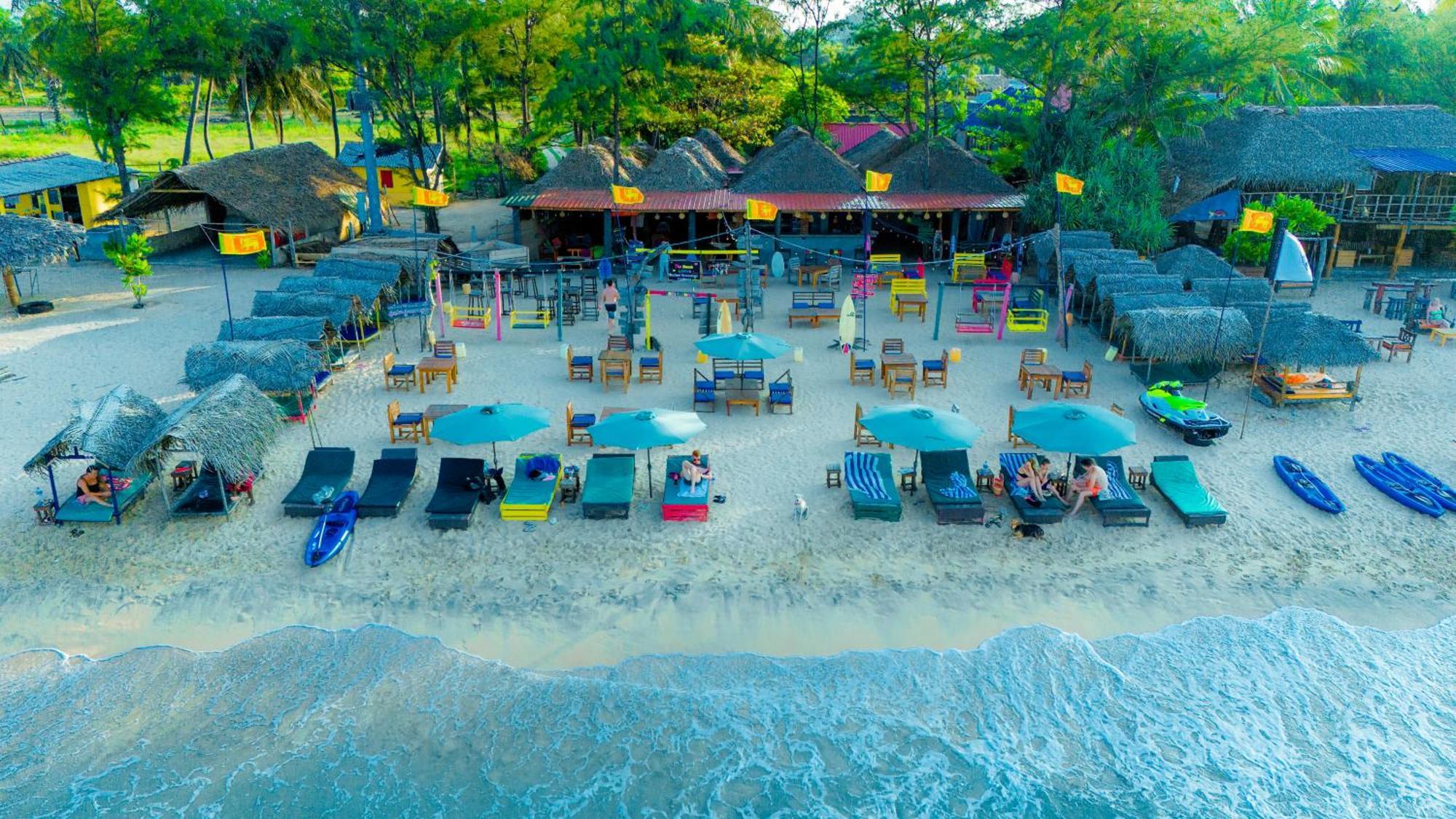 The Beach Lovers 尼拉瓦利 外观 照片